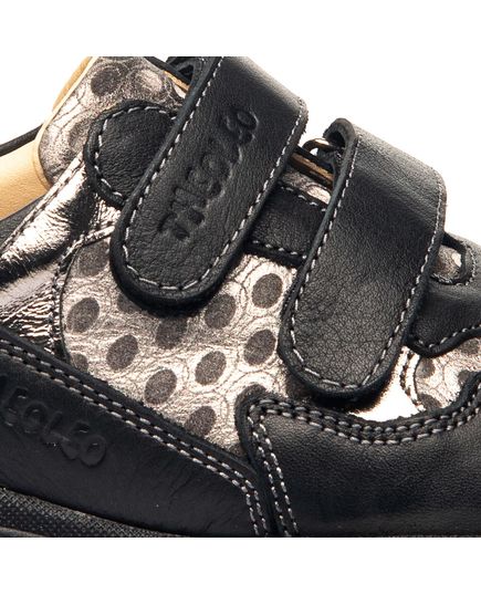 Кроссовки для девочек Theo Leo черного цвета, Цвет: чорний/золотий, Размер: 22, изображение 2