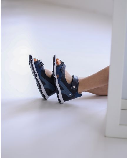 Босоніжки для хлопчиків Theo Leo синього кольору, Колір: т.синій/синій, Розмір: 25, зображення 2