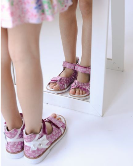 Босоніжки для дівчаток Theo Leo рожевого кольору, Колір: рожевий, Розмір: 27, зображення 3