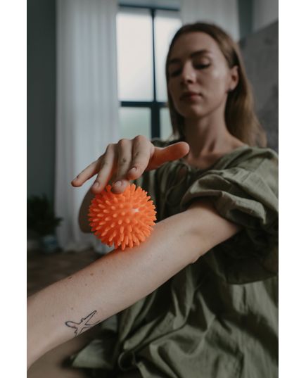 Масажний м'яч (діаметр 8 см) OМ-108, OrtoMed, зображення 2