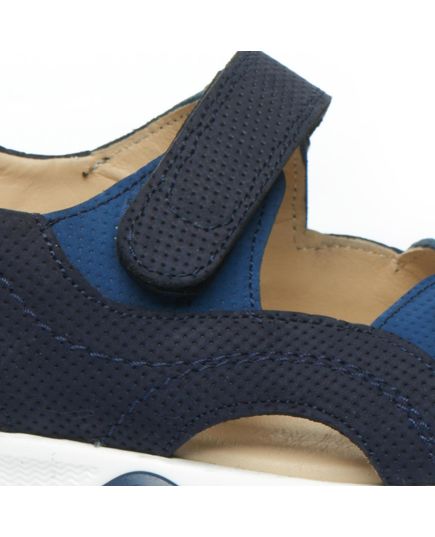 Босоніжки для хлопчиків Theo Leo темно-синього кольору, Колір: т.синій, Розмір: 32, зображення 4